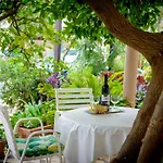 Daire Garden Cavtat