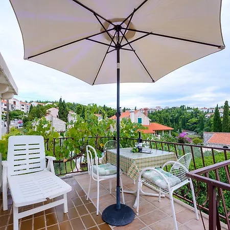 Garden * Cavtat