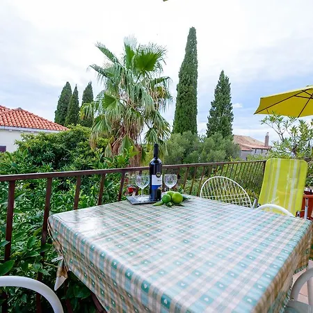 Garden Apartment Cavtat