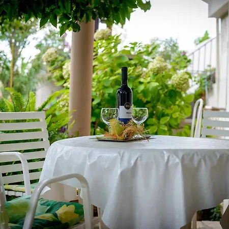 Garden Appartement Cavtat