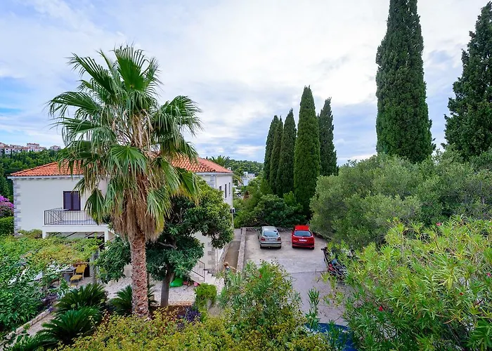 Garden * Cavtat